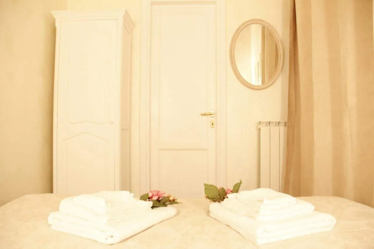 Art Apartment Dell'Albero Florence